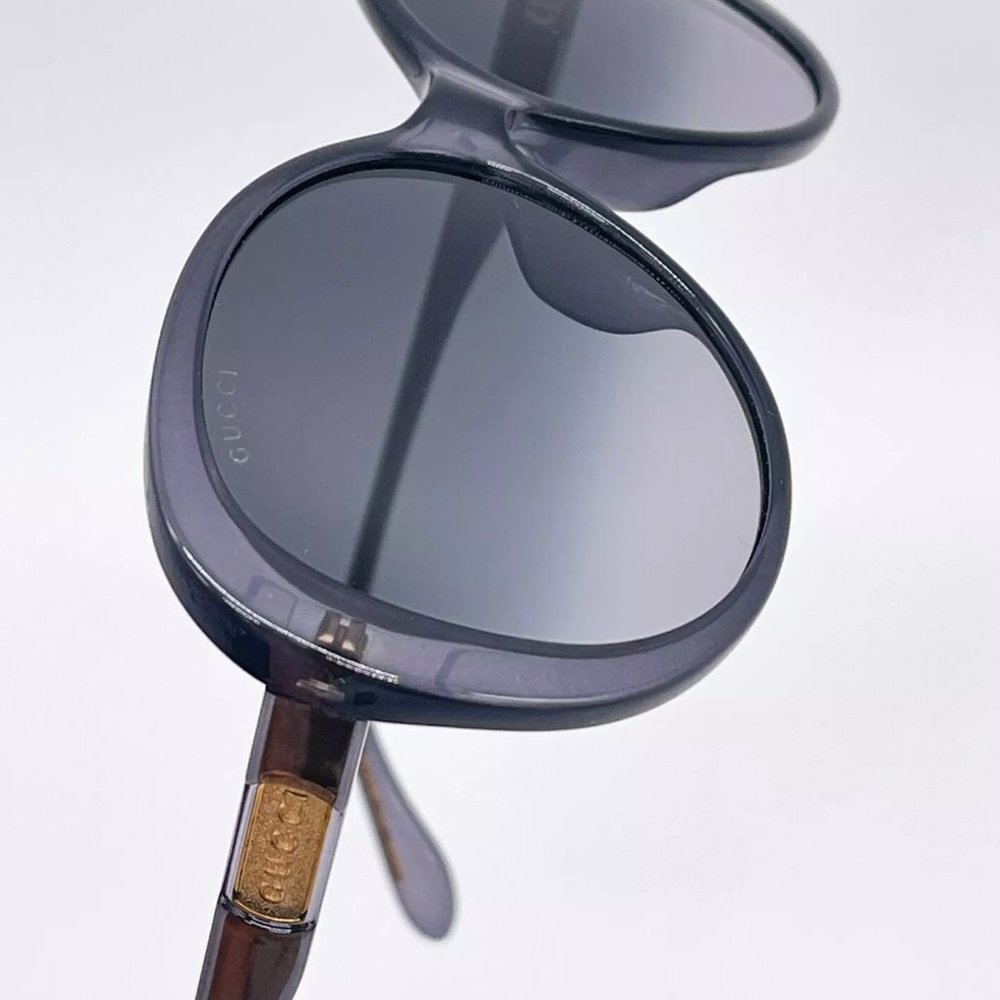 Sale! New Gucci Women's 59mm Grey Sunglasses! - Picture 6 of 8